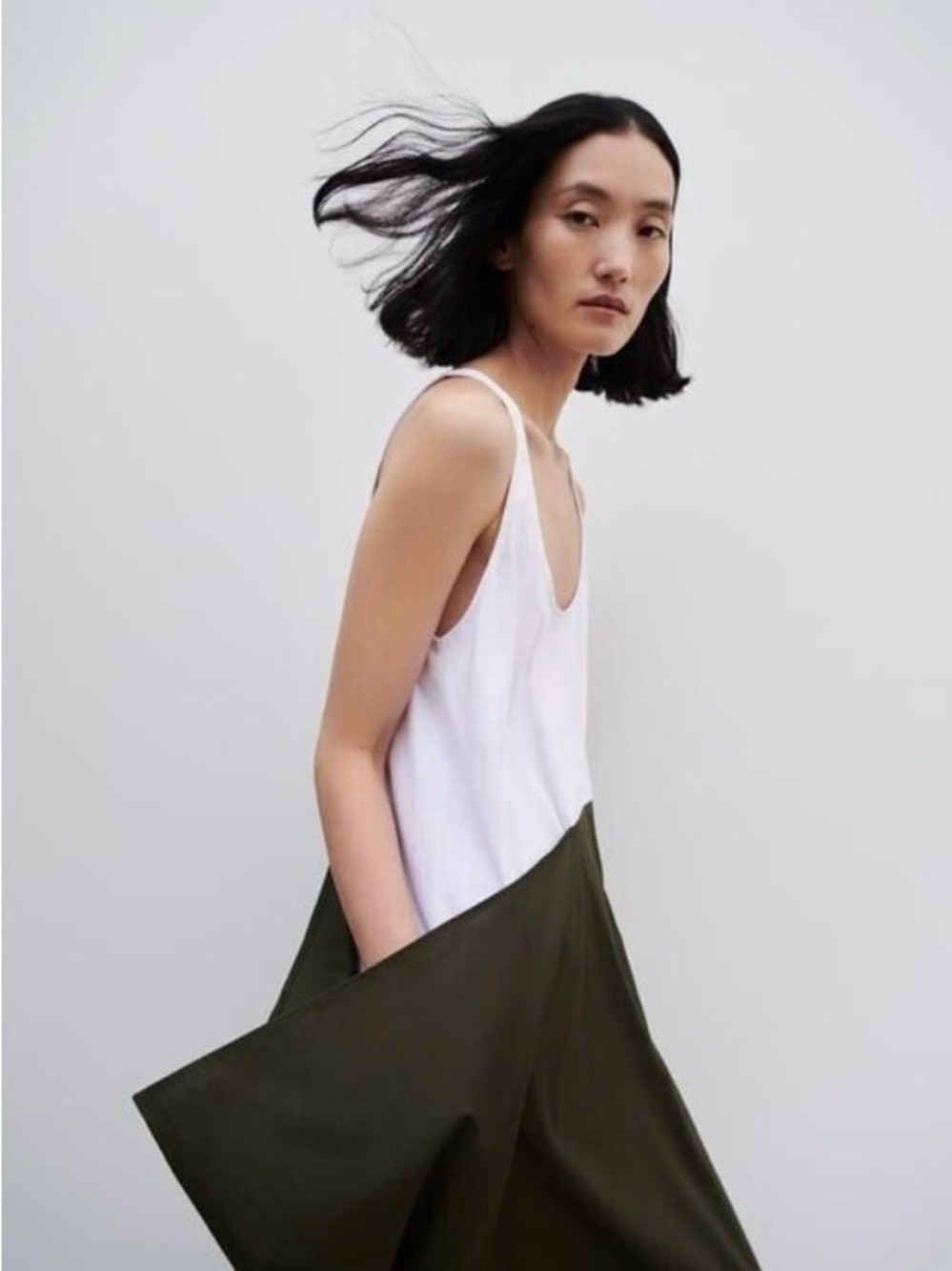 Zara Olive Green & White Two-Tone Maxi Skirt Dress - Picture 2 of 8